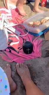 Isabela Merced feet photo thumbnail