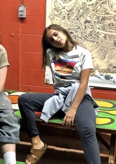 Isabela Merced feet photo thumbnail