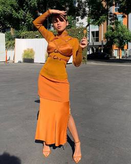 Isabela Merced feet photo thumbnail