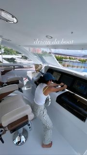Isabela Merced feet photo thumbnail
