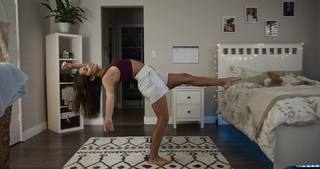 Isabela Merced feet photo thumbnail