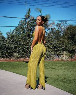 Isabela Merced feet photo thumbnail
