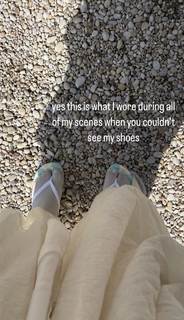 Isabela Merced feet photo thumbnail