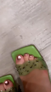 Isabela Merced feet photo thumbnail