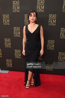 Isabela Merced feet photo thumbnail