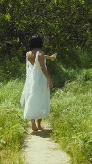 Isabela Merced feet photo 2