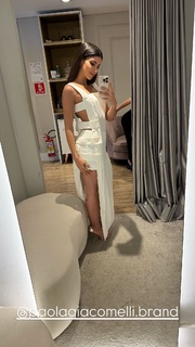 Isabela Souza feet photo 2