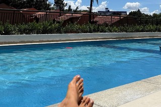 Isabela Souza feet photo 11
