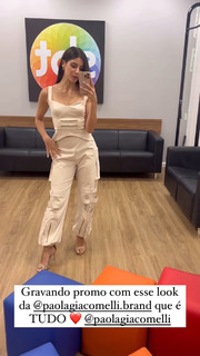 Isabela Souza feet photo 14