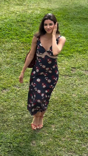 Isabela Souza feet photo 15