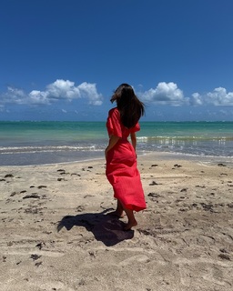 Isabela Souza feet photo 4