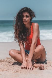 Isabela Souza feet photo 3