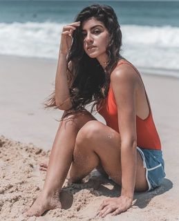 Isabela Souza feet photo 1