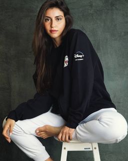 Isabela Souza feet photo 16