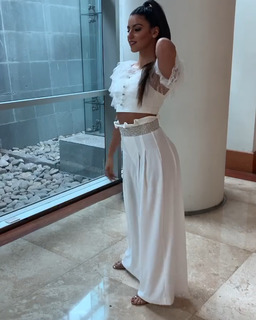 Isabela Souza feet photo 3