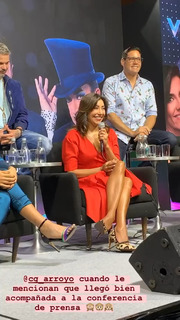 Isabela Souza feet photo 8