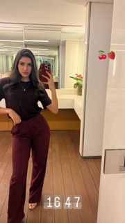 Isabela Souza feet photo 3