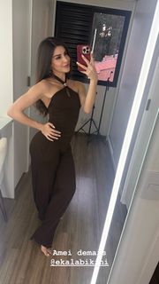 Isabela Souza feet photo 2