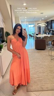 Isabela Souza feet photo 13