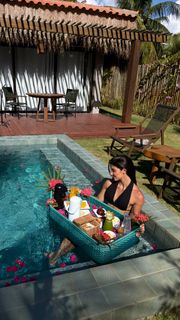 Isabela Souza feet photo 8