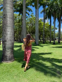 Isabela Souza feet photo 5