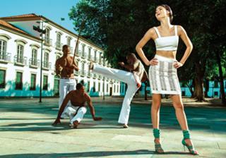 Isabeli Fontana feet photo thumbnail