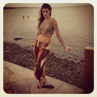 Isabeli Fontana feet photo thumbnail