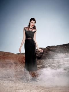 Isabeli Fontana feet photo thumbnail