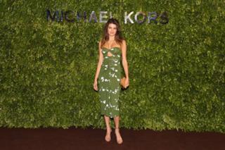 Isabeli Fontana feet photo thumbnail