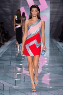 Isabeli Fontana feet photo thumbnail