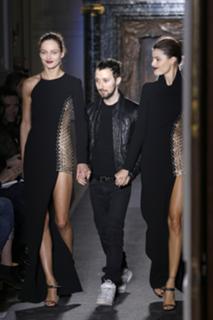 Isabeli Fontana feet photo thumbnail