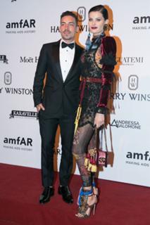 Isabeli Fontana feet photo thumbnail