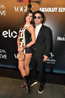 Isabeli Fontana feet photo thumbnail