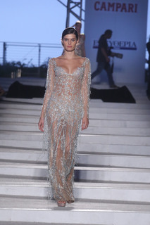 Isabeli Fontana feet photo thumbnail