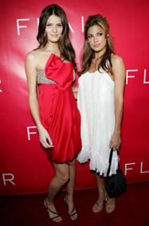 Isabeli Fontana feet photo thumbnail