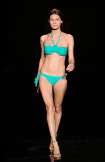 Isabeli Fontana feet photo thumbnail