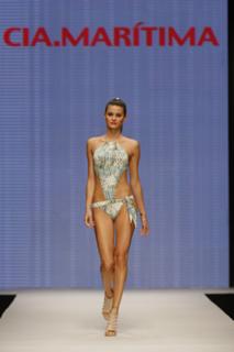 Isabeli Fontana feet photo thumbnail