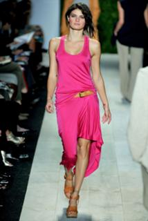 Isabeli Fontana feet photo thumbnail