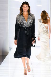 Isabeli Fontana feet photo thumbnail