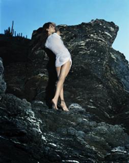 Isabeli Fontana feet photo thumbnail