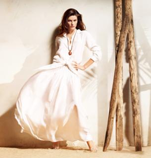 Isabeli Fontana feet photo thumbnail