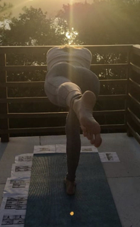 Isabeli Fontana feet photo thumbnail