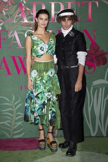 Isabeli Fontana feet photo thumbnail