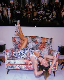 Isabeli Fontana feet photo thumbnail