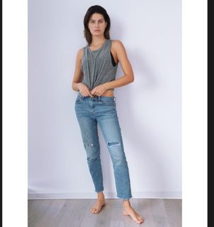 Isabeli Fontana feet photo thumbnail