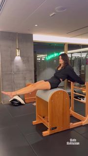 Isabeli Fontana feet photo thumbnail