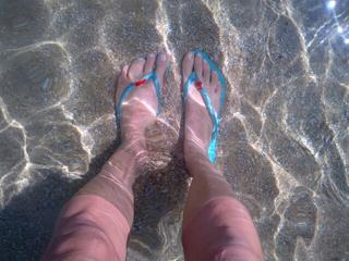 Isabeli Fontana feet photo thumbnail