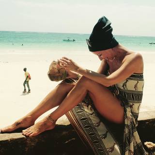 Isabell Hertel feet photo 10