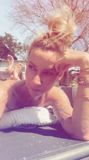 Isabell Hertel feet photo 8