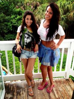 Isabella Castillo feet photo 17